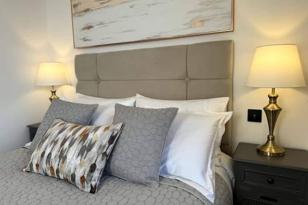 Entire apartment, Elegant One Bedroom Apartment in Swindon, North Wessex Downs