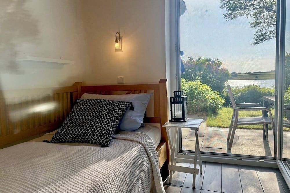 Freundliches 5* Ferienhaus am Schleiufer | Wlan | Sauna | Whirlwanne | Kaminofen in Kosel, Ostsee Schleswig-Holstein