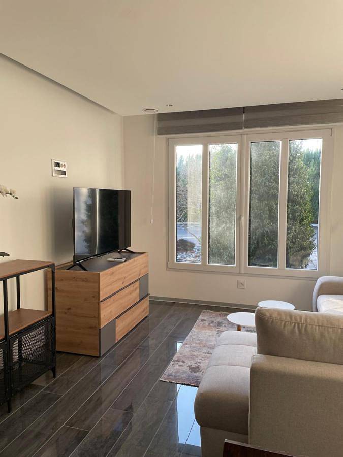 Gîte pour 4 personnes, avec terrasse à Hégenheim - 3