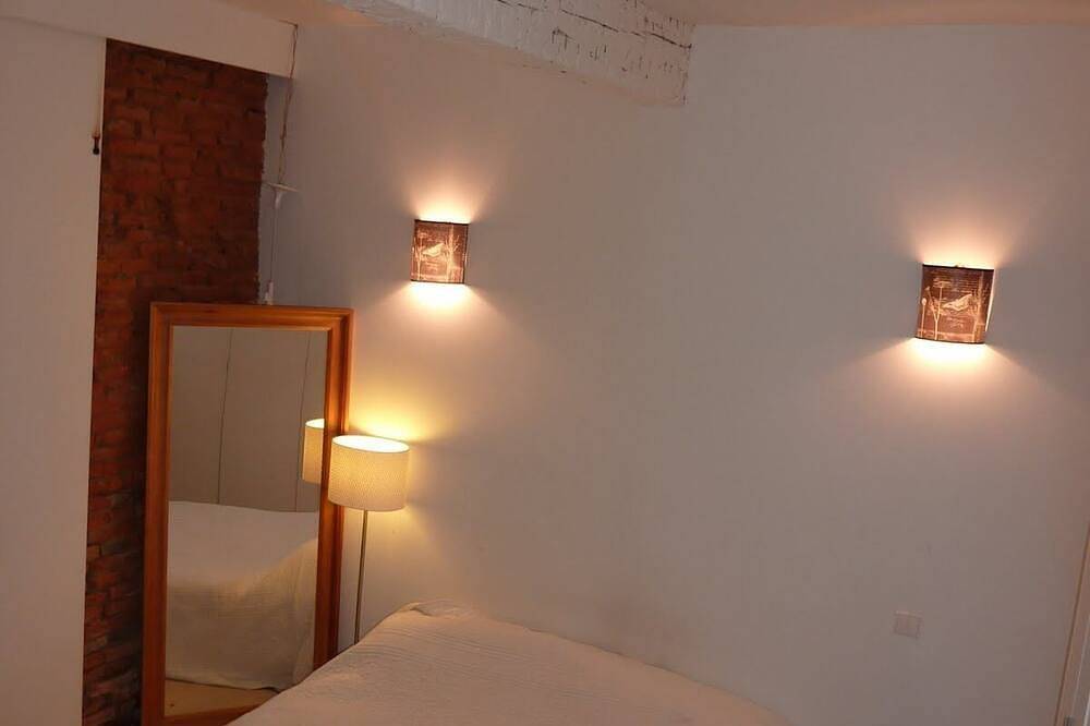 Appartement entier, Apt in France, Dreamy Splendid apt. in the center of Toulouse, best neighborhood in Capitole (Toulouse), Toulouse