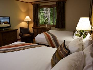 Hotel for 4 Guests in Stevenson, Cascade Range, Picture 3