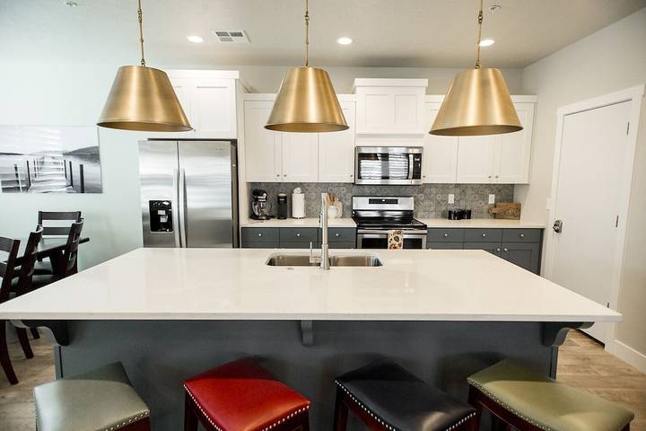 Vacation rental for 10 people, with pool and hot tub in Washington (UT)