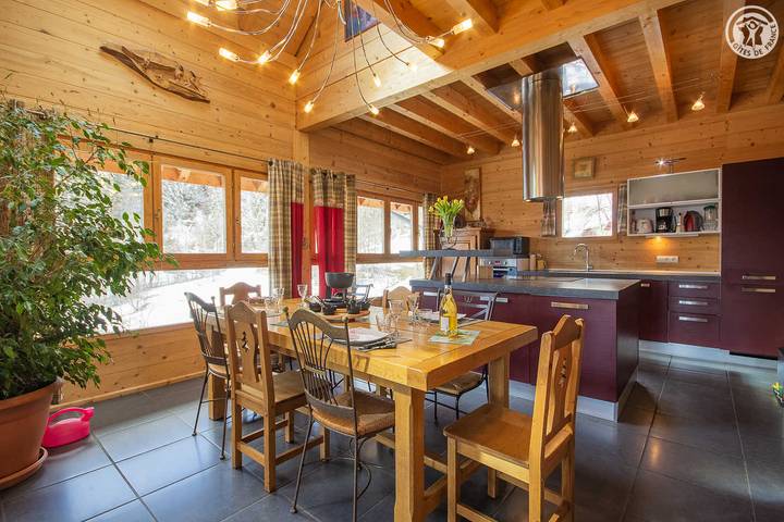 Gîte für 9 Personen, mit Terrasse, mit Haustier in Französische Alpen - 4