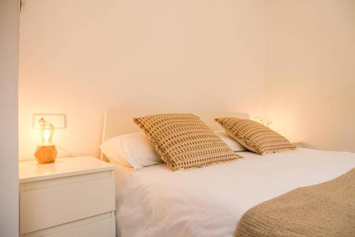 Gîte pour 4 personnes, avec balcon à Besalú - 4