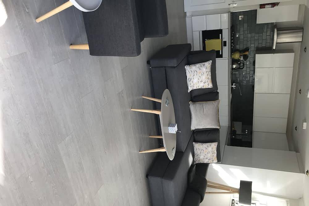 Entire apartment, Beautiful Modern Seaview Apartment in Watergatebay in Watergate Bay, Newquay