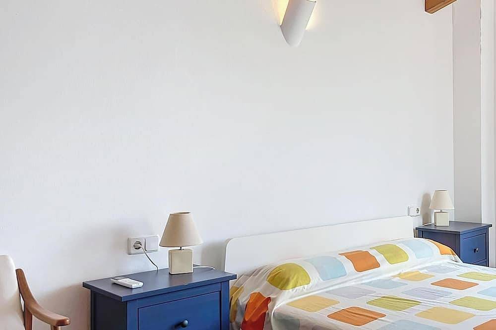 F63-Maison-Salle de bain privée in Fornells, Es Mercadal