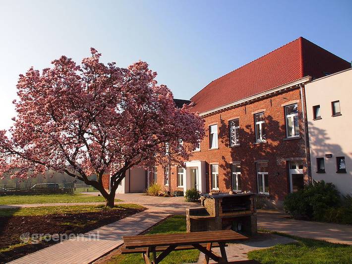Vakantiehuis voor 32 personen, met balkon/terras en terras in Oudenaarde