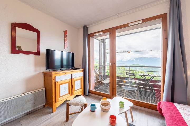Gîte pour 4 personnes, avec balcon dans Office De Tourisme Du Corbier - 2
