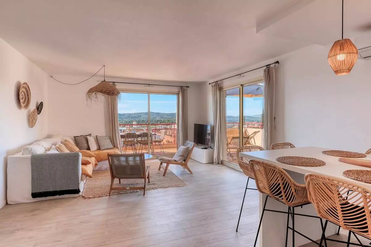 Ganze Wohnung, Ferienwohnungen für 6 Personen in Le Lavandou, Toulon Region