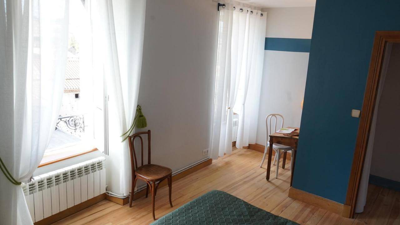 Superior Family Room in Boudes, Région de Besse-et-Saint-Anastaise