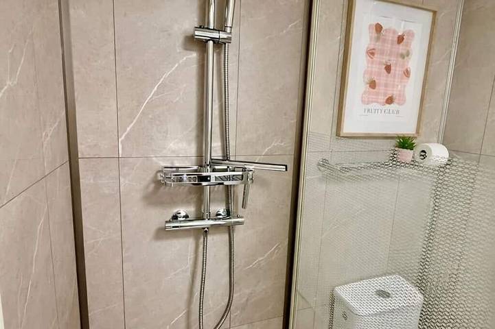 Ganze Wohnung, Studio-cosy et calme-Stadt-Ensuite mit Dusche in Romorantin-Lanthenay, Sologne