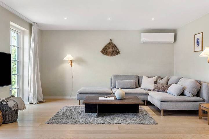 Villa für 8 Personen, mit Garten und Balkon sowie Pool auf Seeland - 4