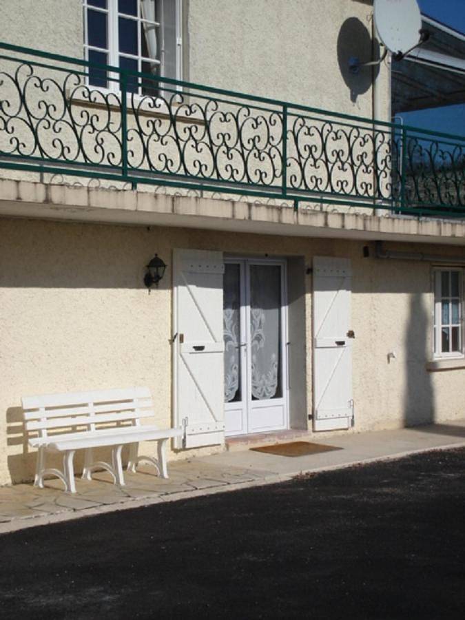 Gîte pour 4 personnes, avec vue et jardin à Mensignac - 4