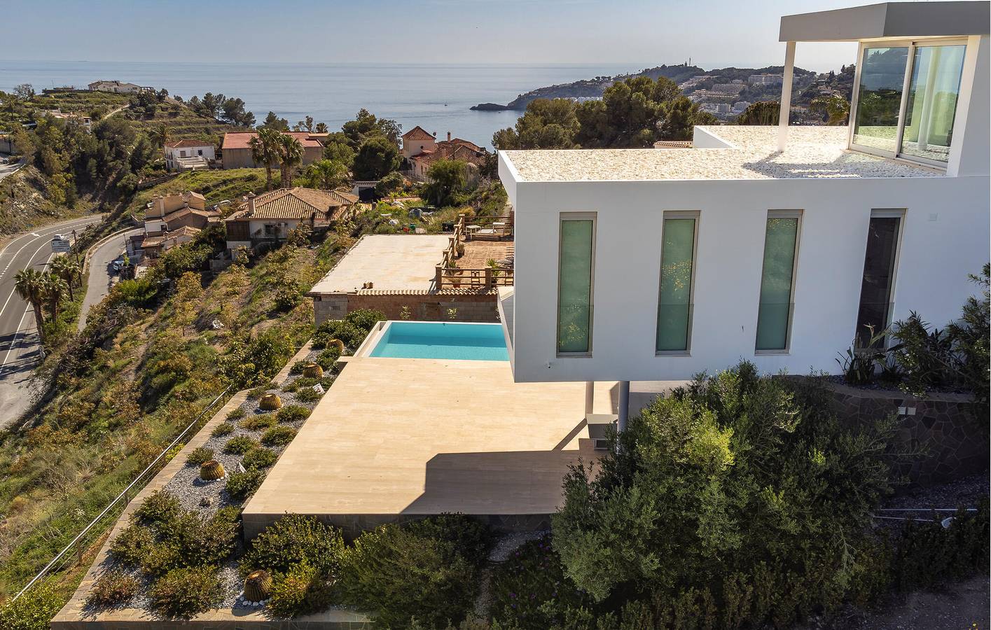 400sqft Apartment with Pool & Parking - 900m to Beach in Almuñecar, Costa Tropical