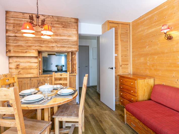 Gîte pour 6 personnes, avec balcon dans Office De Tourisme De Val D Isere - 3