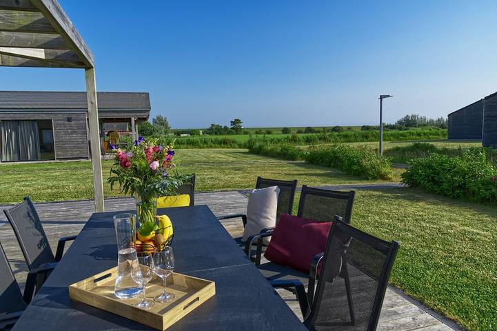 Chalet voor 7 personen, with sauna and tuin as well as balkon in Denemarken