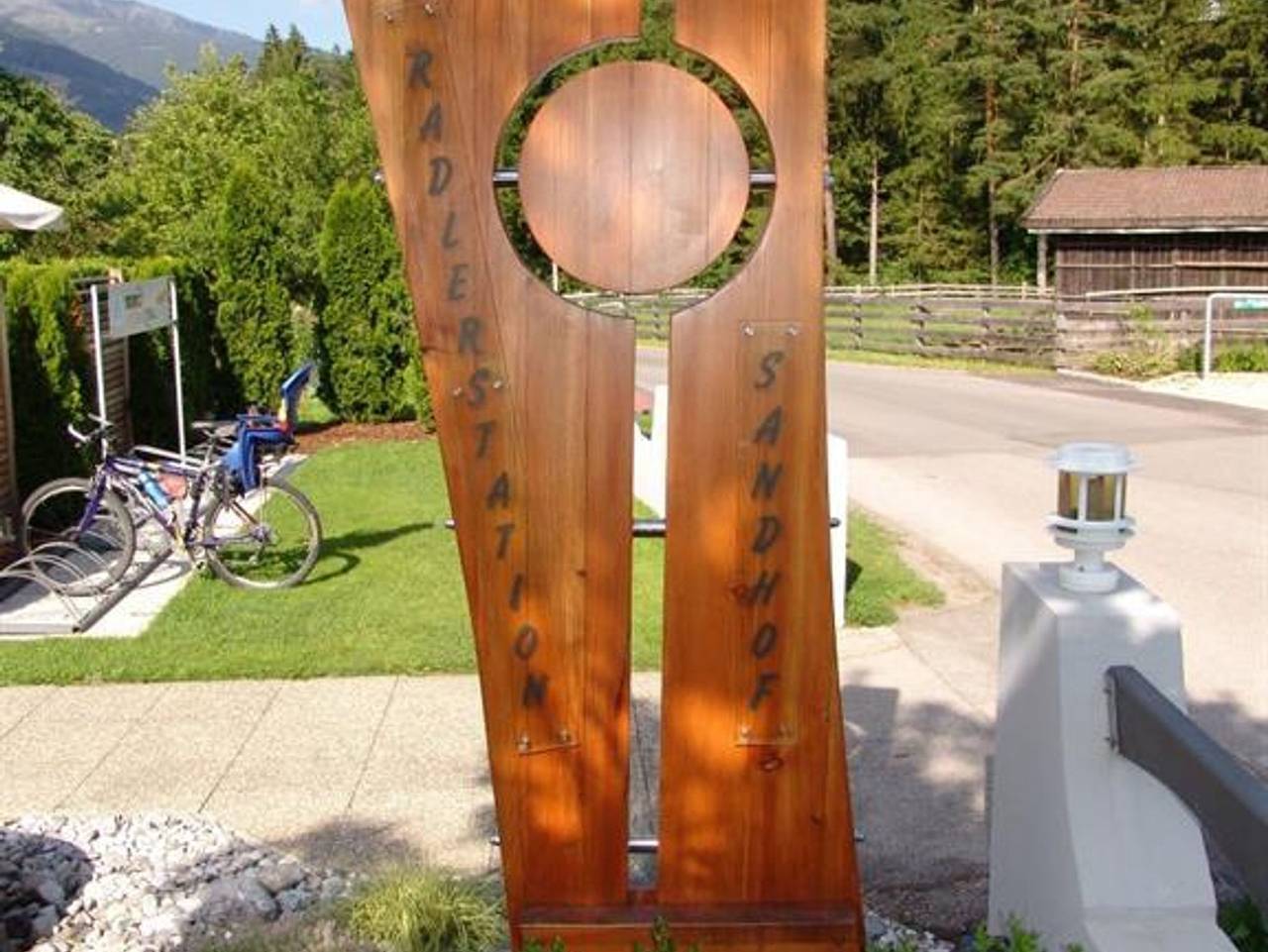 Radlerstation Sandhof - "Schlafnester" in Gailtaler Alpen, Berg im Drautal