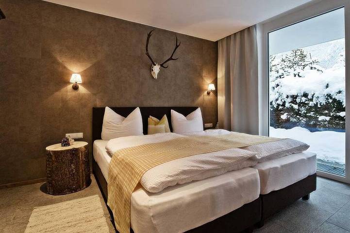 Hütte für 5 Personen, mit Whirlpool und Garten sowie Sauna und Balkon am Achensee - 2