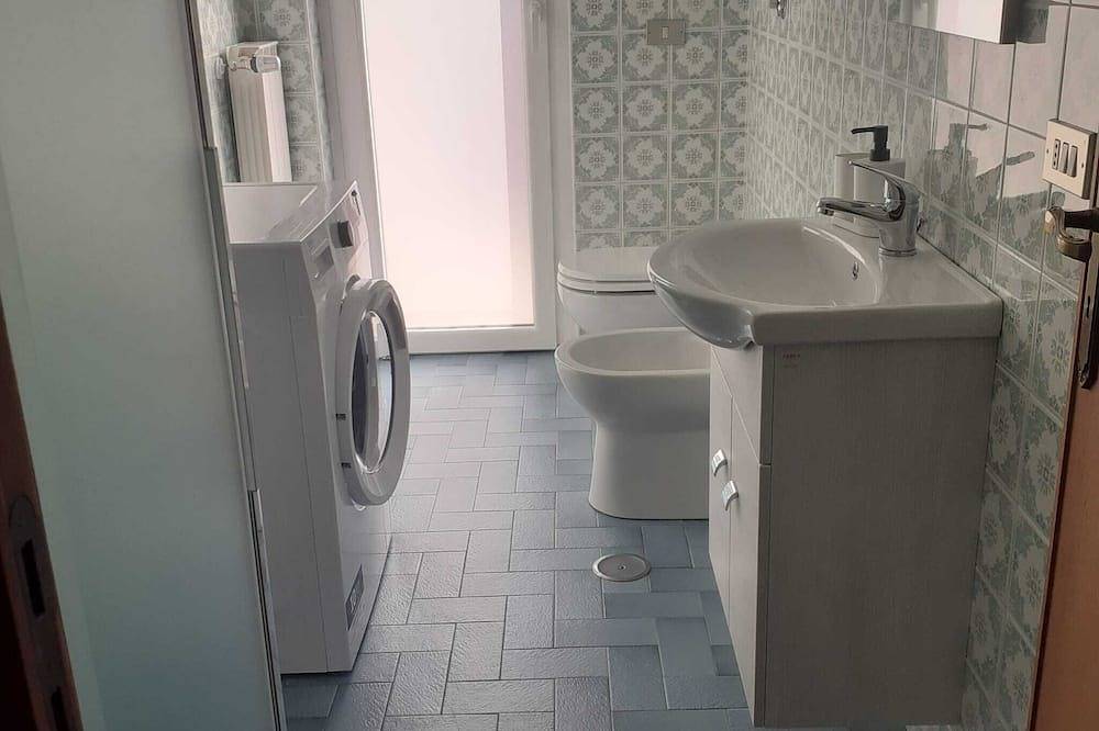 Entire apartment, Apartment with panoramic view, 5 minutes from the historic center of Putignano in Putignano, Bari Province