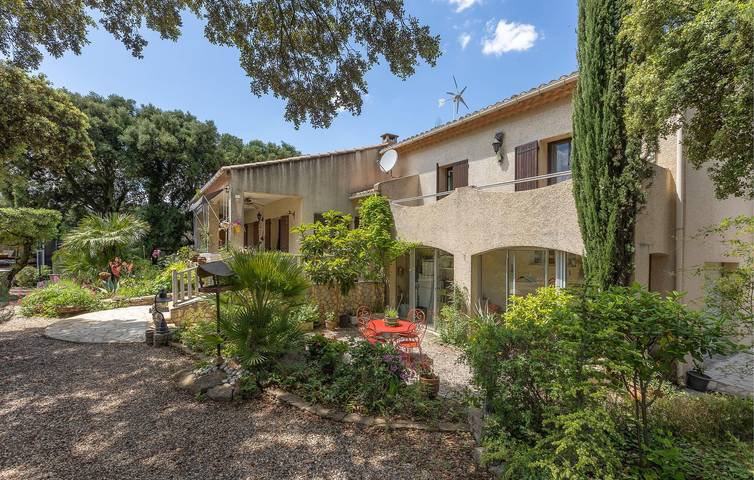 Ferienhaus für 6 Personen, mit Pool und Garten sowie Terrasse - 1