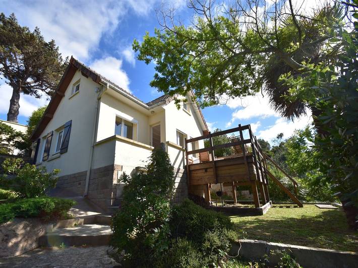 Location de vacances pour 4 personnes, avec jardin à Fermanville