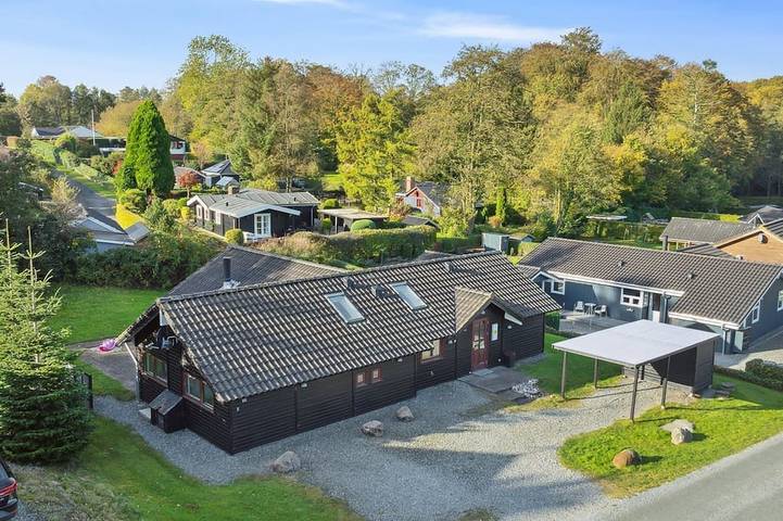 Ferienhaus für 8 Personen, mit Sauna in Loddenhøj