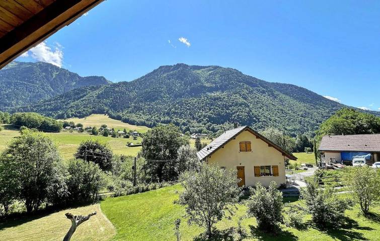 Location de vacances pour 4 personnes, avec Terrasse dans La Sambuy-Seythenex - 3