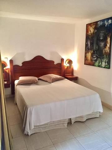 Gîte pour 2 personnes, avec vue et balcon dans Anse Caritan