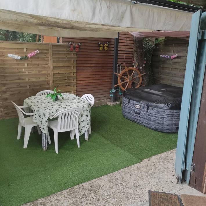 Location de vacances pour 4 personnes, avec jardin et jacuzzi, animaux acceptés dans Fresnes-Tilloloy