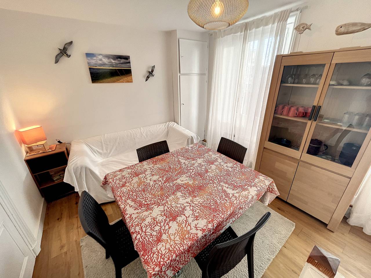 Appartement entier, Duplex Atypique avec Terrasse à 400m de la Plage et du Centre in Granville, Côte de la Déroute