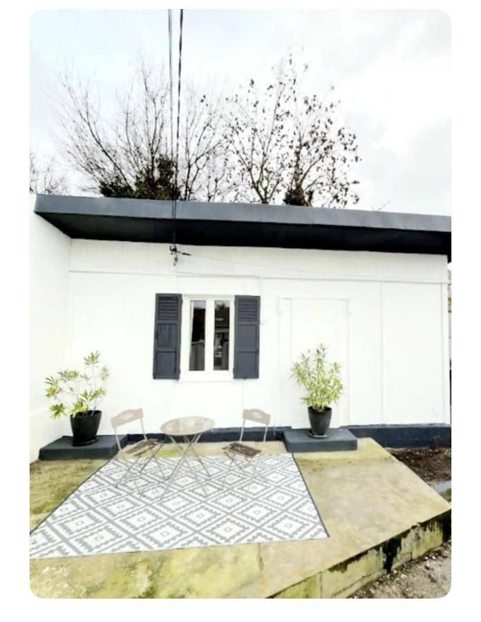 Chalet pour 4 personnes, avec Terrasse et Jardin