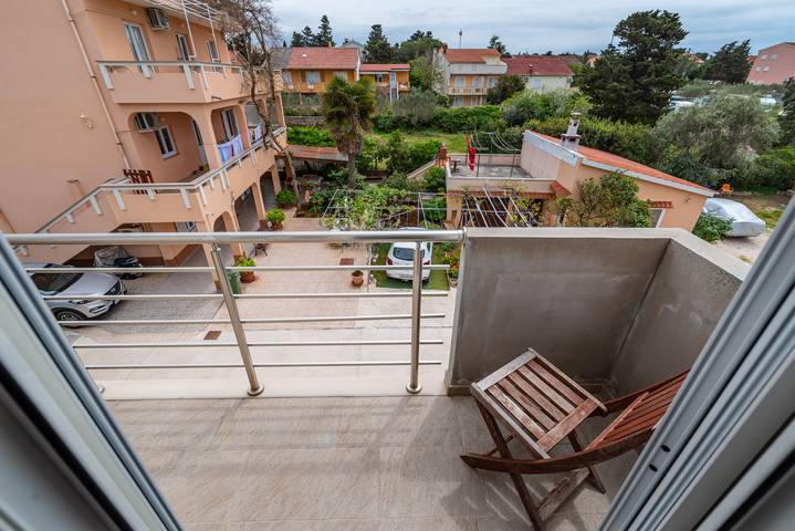 Zimmer für 2 Personen, mit Balkon/Terrasse und Meerblick in Novalja - 2