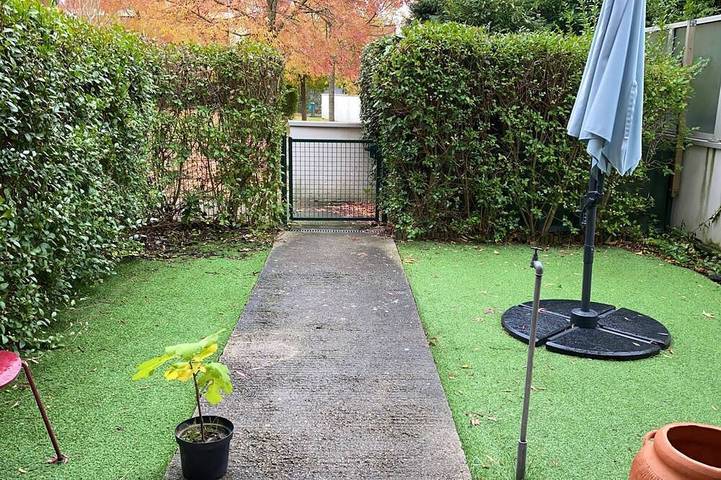 Location de vacances pour 4 personnes, avec Jardin à Cergy