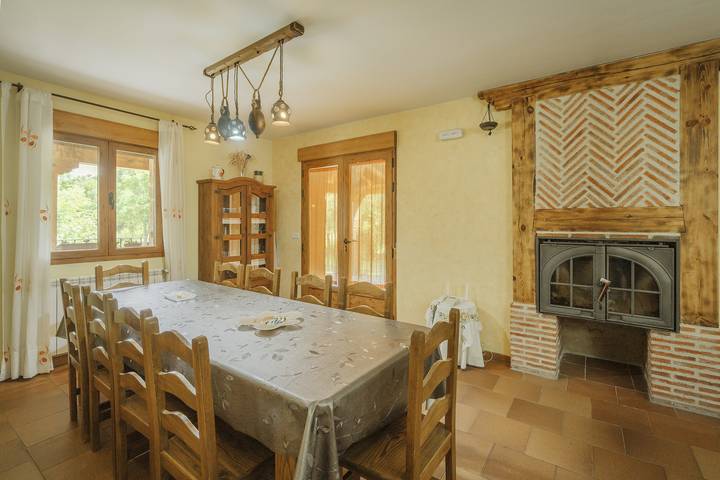 Chalet para 10 personas, con jardín, Se admiten mascotas en Provincia de Segovia - 3