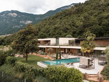 Hotel für 4 Personen, mit Garten und Terrasse, mit Haustier in Kaltern an der Weinstraße