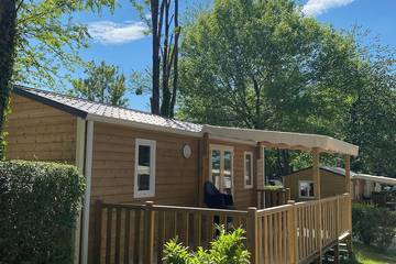 Mobil home pour 8 personnes à Petit-Palais-et-Cornemps