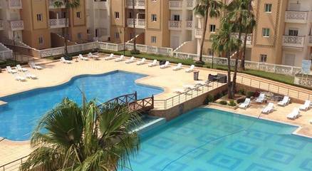 Gîte pour 5 personnes, avec vue et jardin ainsi que bassin pour enfant et piscine dans Mansouria