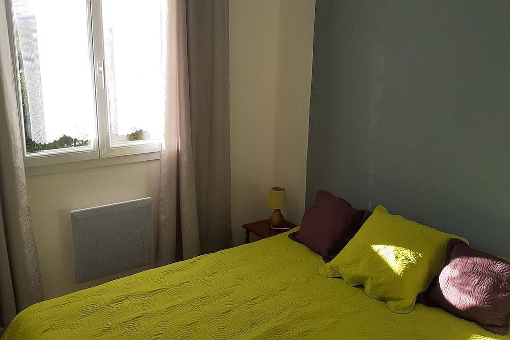 Apartamento entero, Apartamento 'les écureuils' en Bonnieux en el corazón del luberon en el campo in Bonnieux, Parque natural regional del Luberon