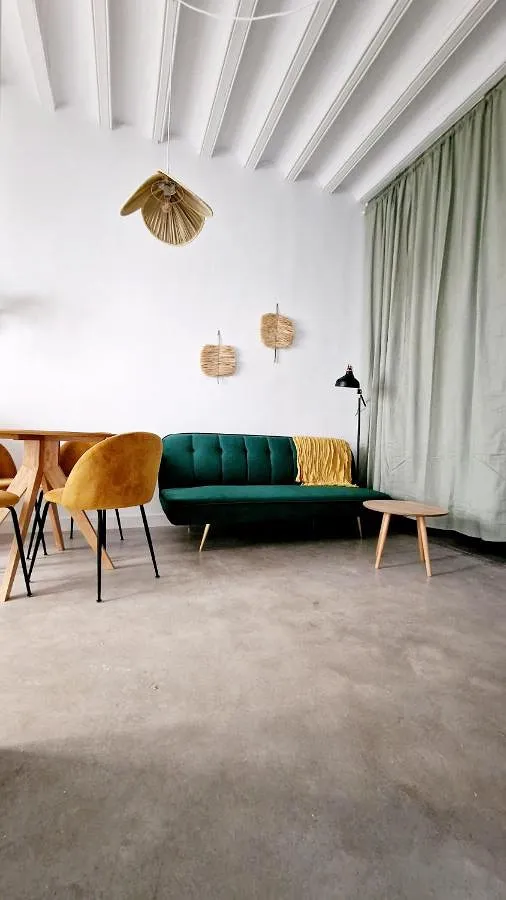 Holiday apartment for 2 people, with garden, with pets - 1