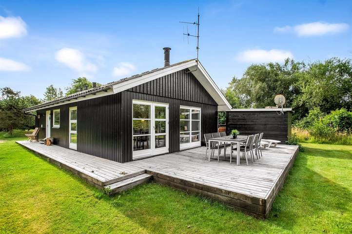 Feriehus for 8 personer, med Terrasse i Blåvand