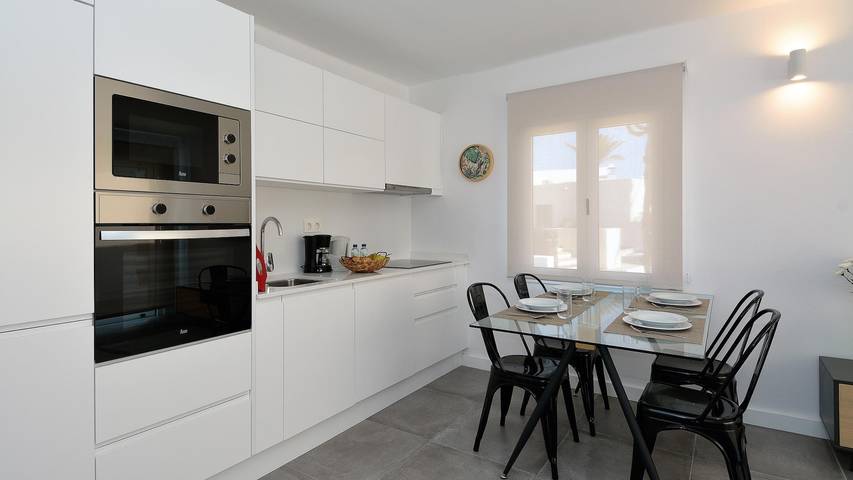 Apartamento vacacional entero, Loft Costa Kenia Playa Bastián 9 in Playa Bastián, Teguise