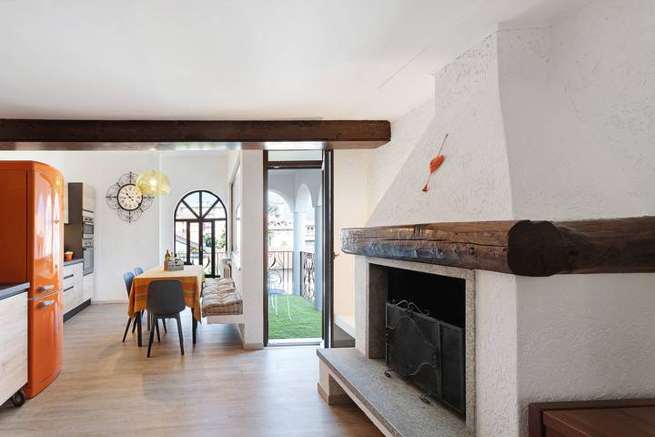 Ferienwohnung für 4 Personen, mit Balkon und Seeblick