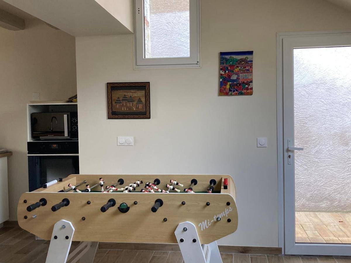 Two-Bedroom House in Civray-de-Touraine, Région de Tours
