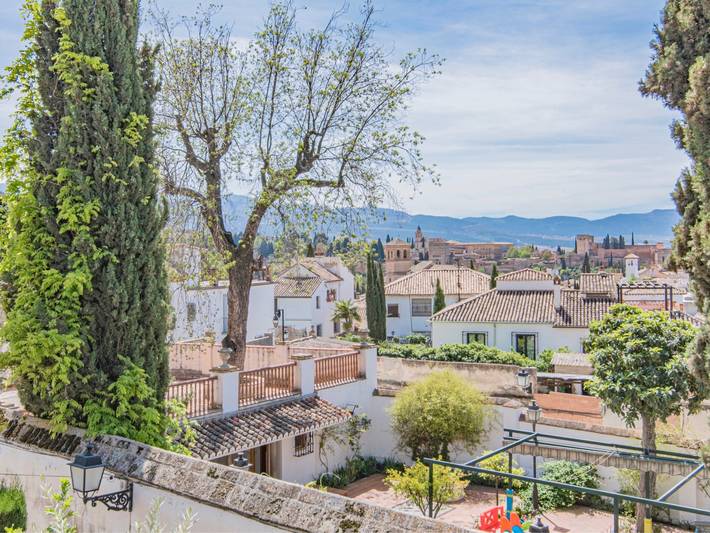 Apartamento para 3 personas, con Balcón además de Terraza y Jardín en 