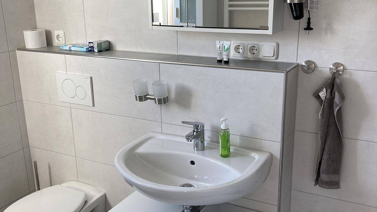 Geheel vakantieappartement, Vakantieappartement voor 2 personen met terras in Pützborn, Daun