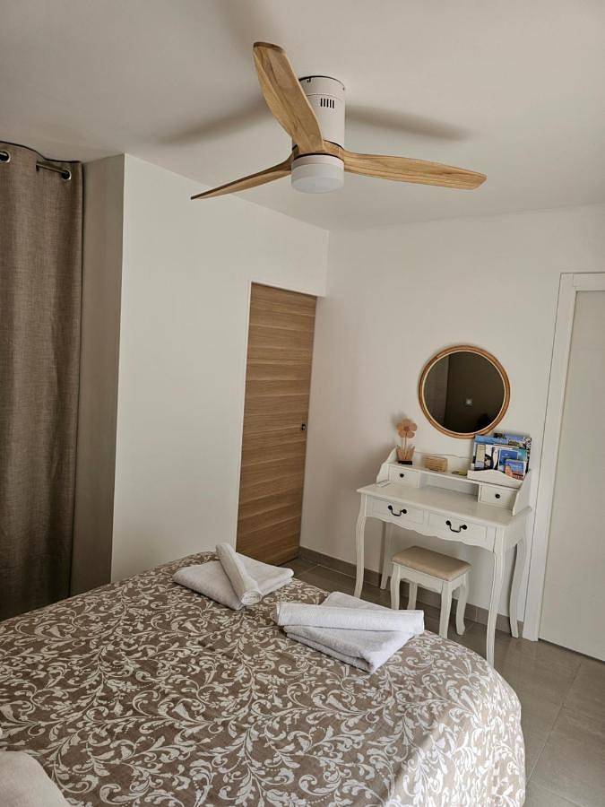 Chambre d’hôte pour 2 personnes, avec terrasse ainsi que jardin et piscine à Carcès - 3