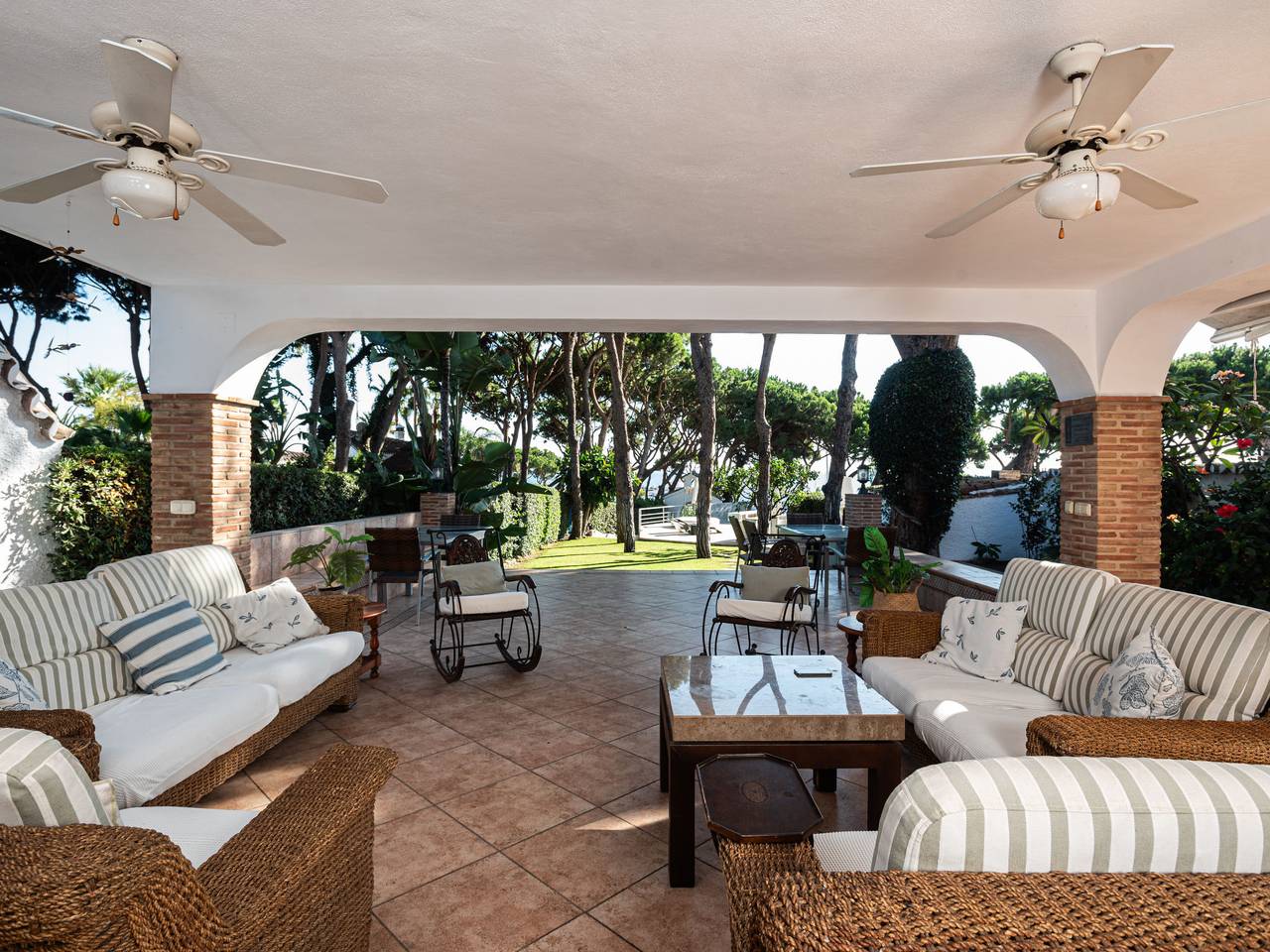 Villa Goval in Playa Cabopino, Marbella