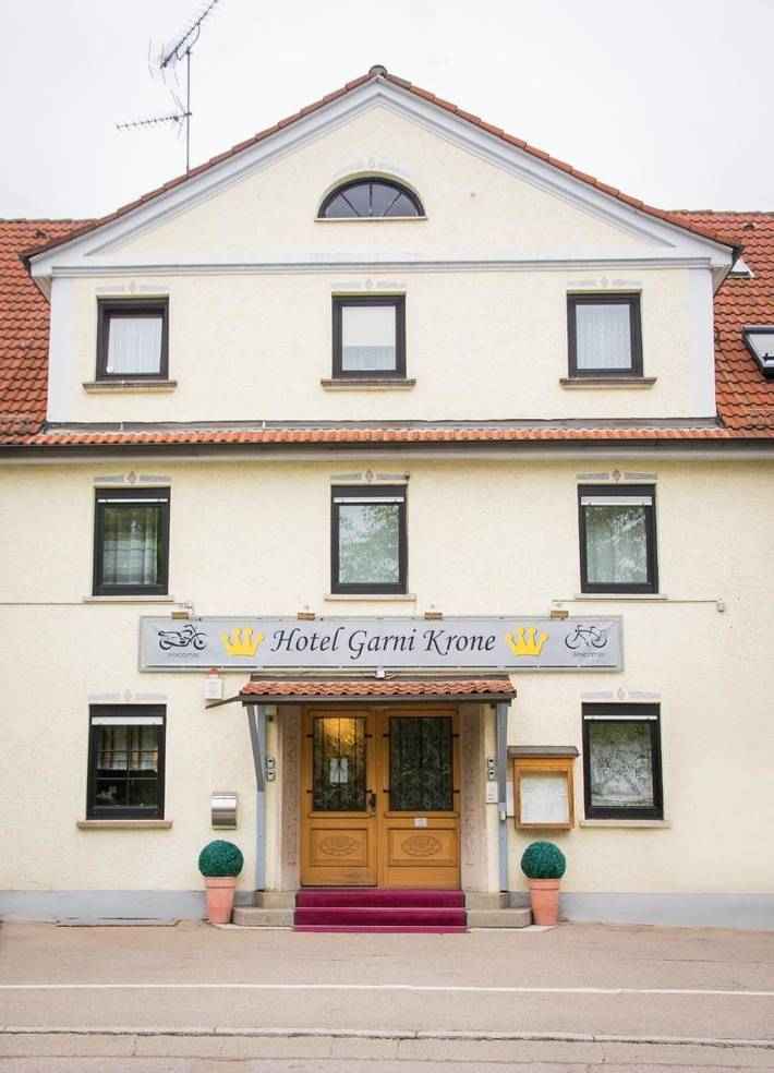 Hotel für 6 Personen, mit Terrasse und Garten