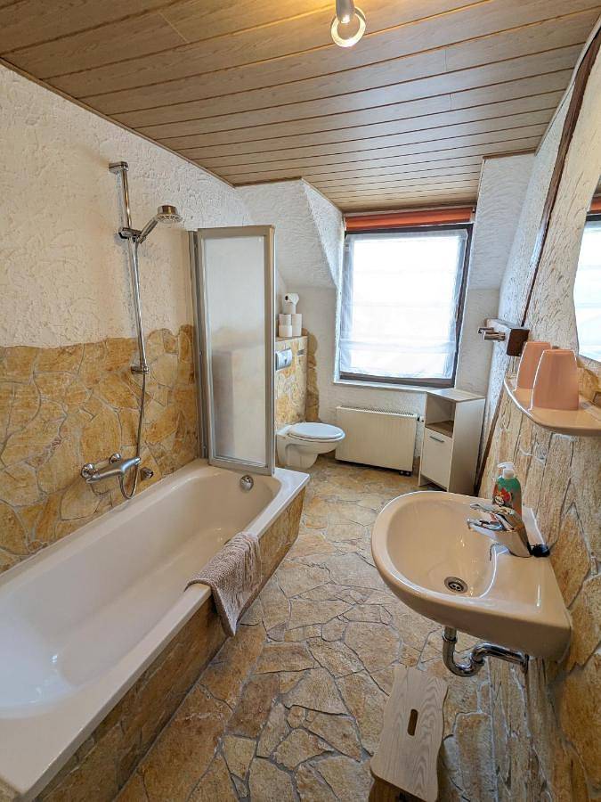 Ganze Wohnung, Two-Bedroom Apartment in Pfaffendorf, Königstein