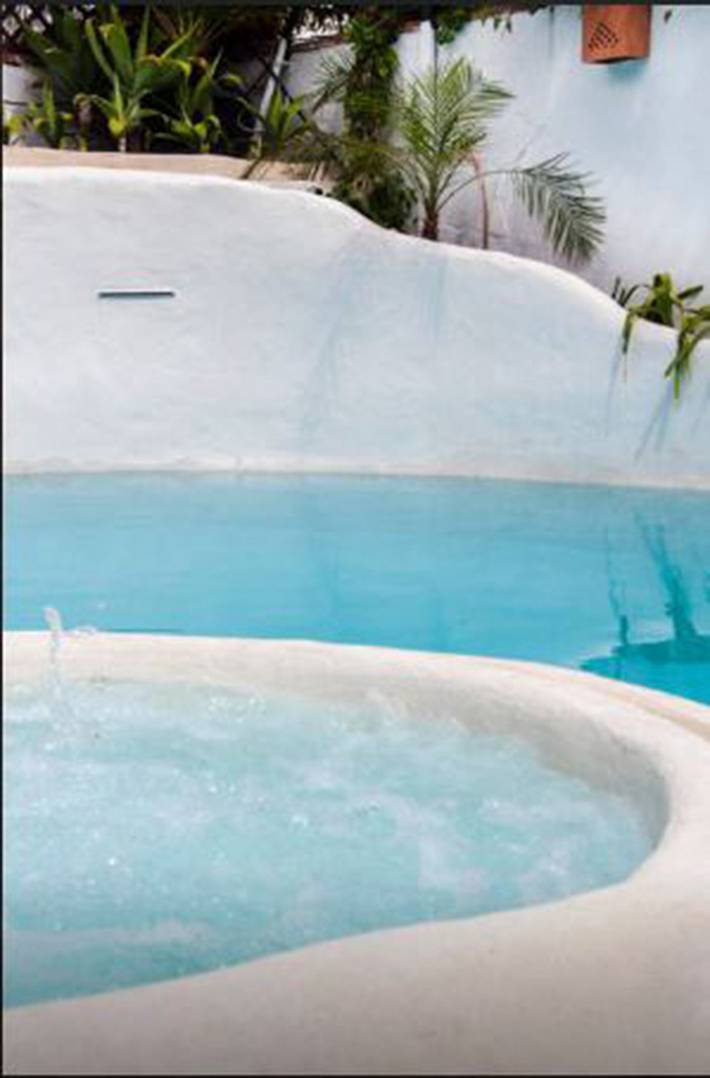 Chalet para 6 personas, con Balcón y Jacuzzi además de Terraza y Jardín en Costa del Sol Occidental - 4